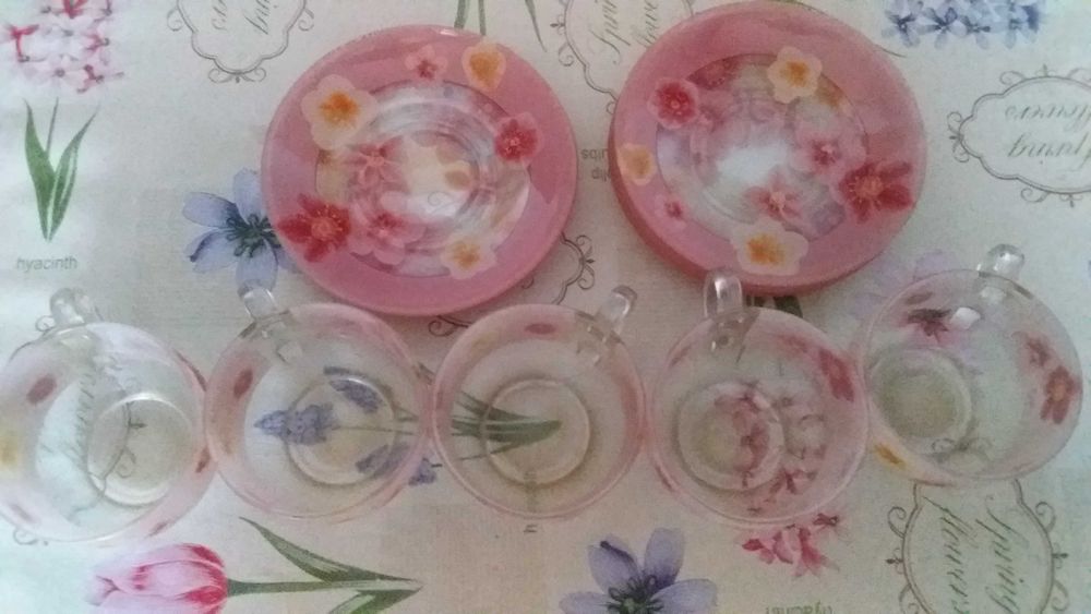 Чайный сервиз из прочного стекла
