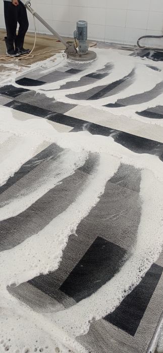 Gilam yuvish / Stirka kavrov