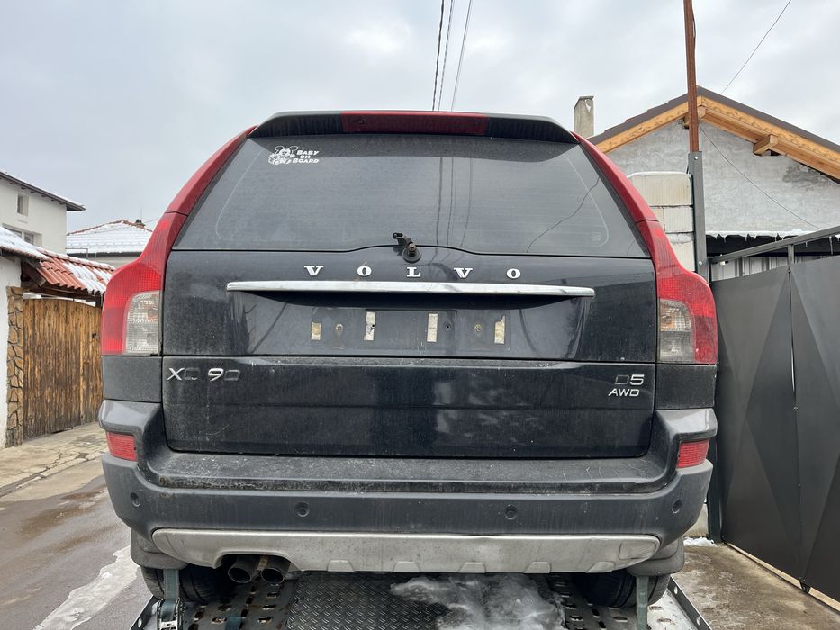 Volvo XC90 D5 на части