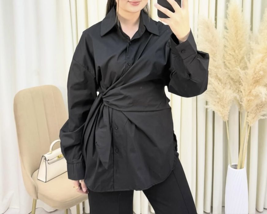 Твидовый пиджак и рубашка черная