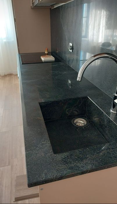 Blat de bucatarie din granit