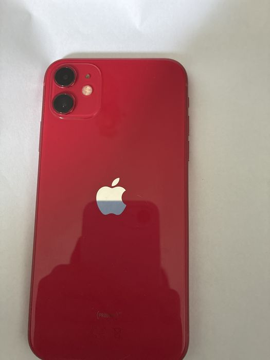 iPhone 11 piese / doar placa de baza nefunctionala / fara cont iCloud