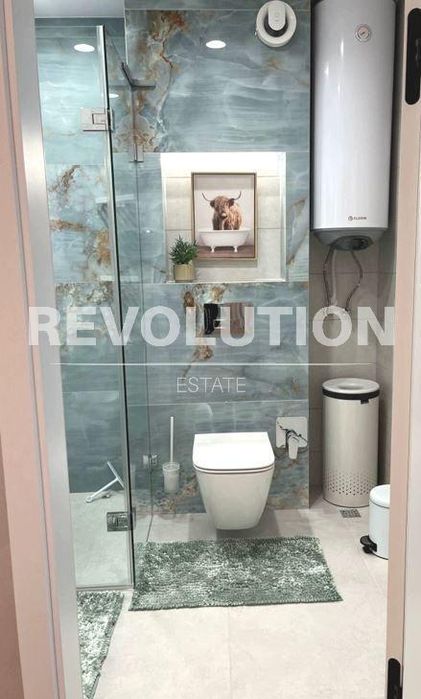 Дава се под наем Двустаен апартамент в к.к. Св.Св. Константин и Елена - 65 кв.м за 1146.99 € - Снимка #6