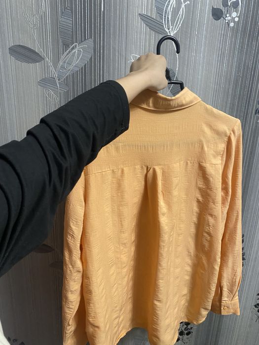 Женская рубажка, одевала 1 раз