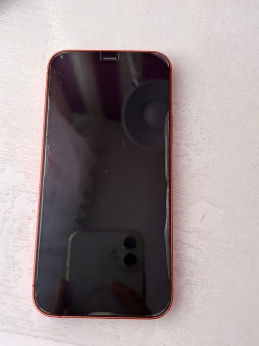 iPhone 12/красного цвета/64 Гб/75%