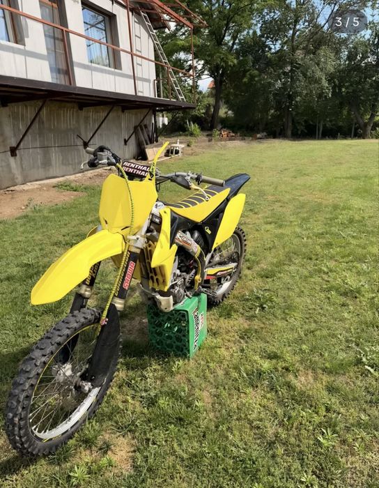 Продава се: Suzuki rmz 250 2011