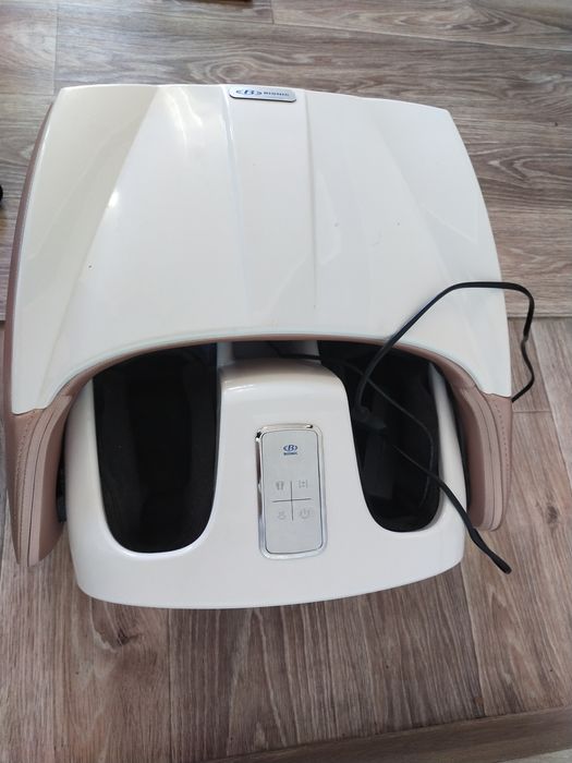 Масажеер на ноге