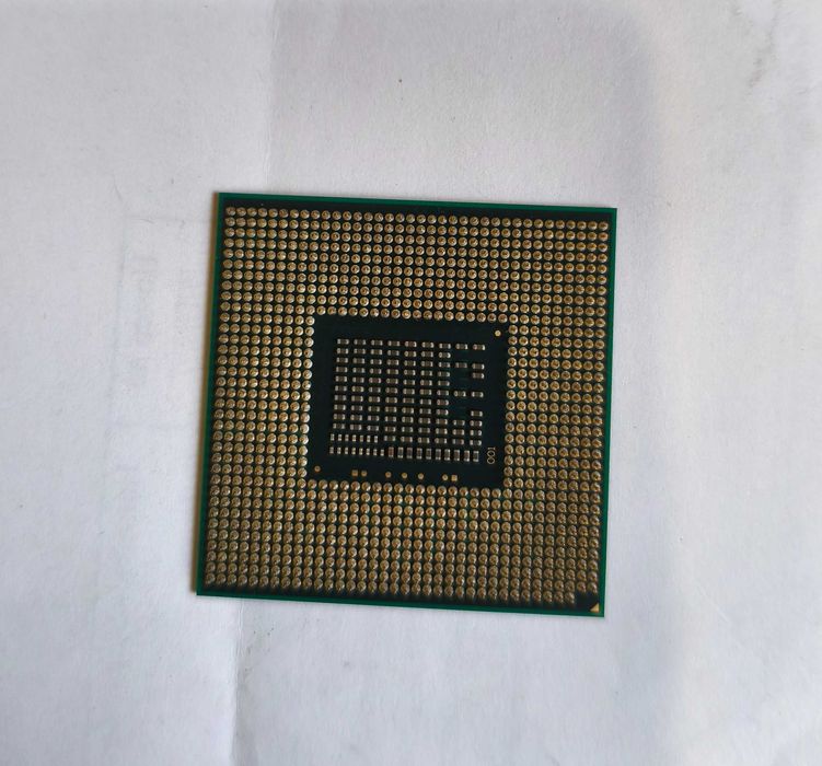 Процессор i3-2328M