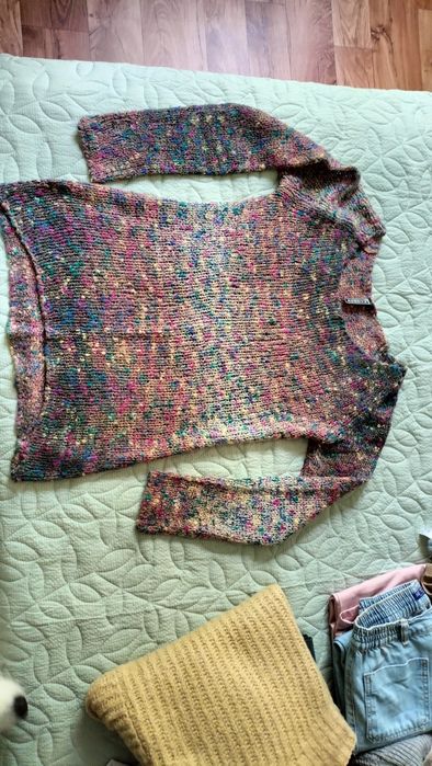 Свитера по 500тг б/у