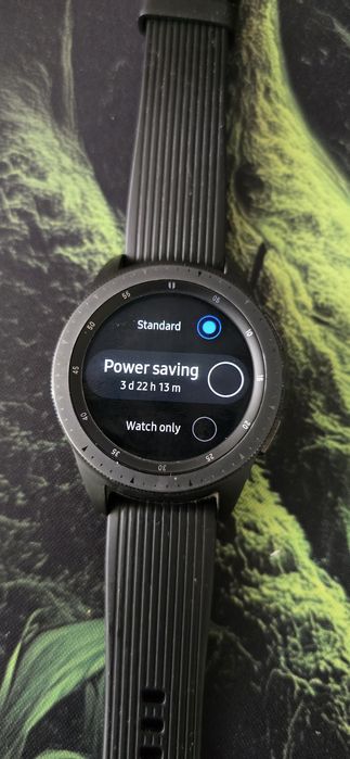 *ОТЛИЧЕН* Смарт Часовник Samsung Galaxy Watch (DC38, SM-R810), зарядно