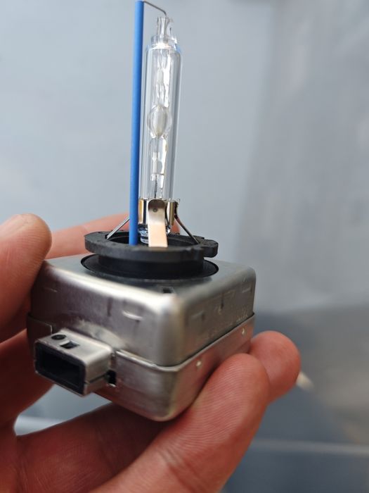 Крушка с нагреваема жичка, PHILIPS Xenon WhiteVision, ксенон