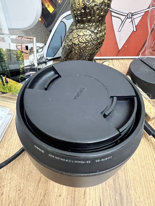 Объектив Sigma 24-70