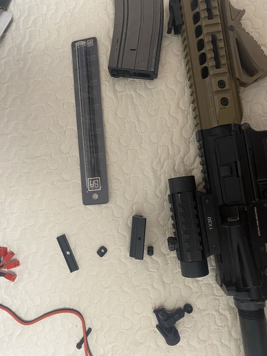 Vând replica airsoft