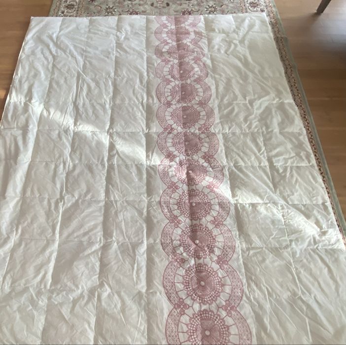 Продам легкое всесезонное одеяло