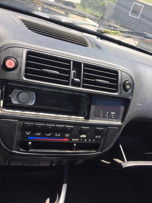 Honda civic 98 г. на части