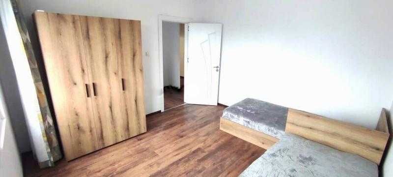 Дава се под наем Тристаен апартамент в Бургас, Братя Миладинови - 80 кв.м за 433.5 € - Снимка #4