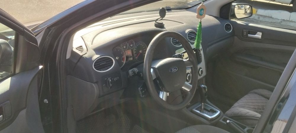 Продам форд фокус 2. 2007 автомат