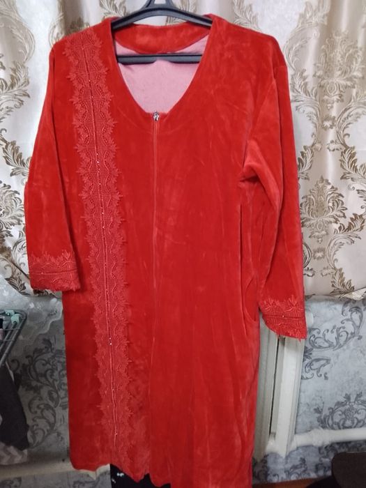 Продам женскую одежду