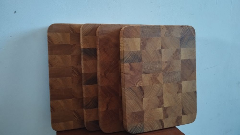 Торцевая разделочная доска из натурального дерева