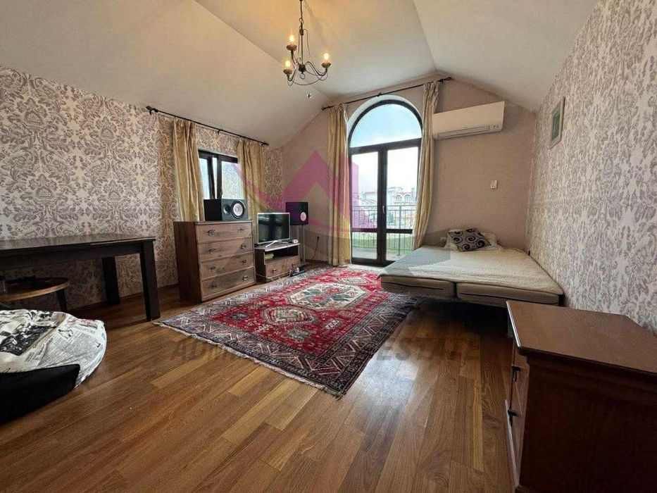 Лукс! Аристократичен дизайн! Къща+ вътрешен басейн- с. Кранево