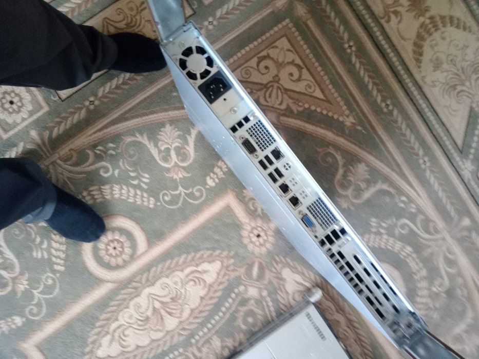 Сервер Supermicro X9DRL-3F/iF