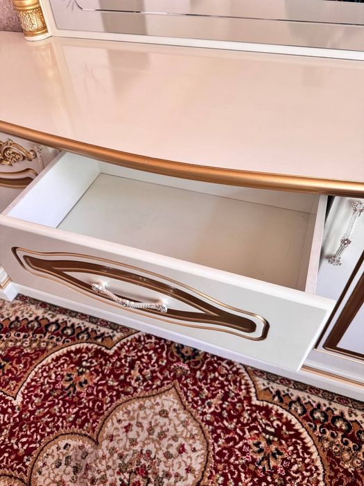 Kamod sotiladi mdf dan