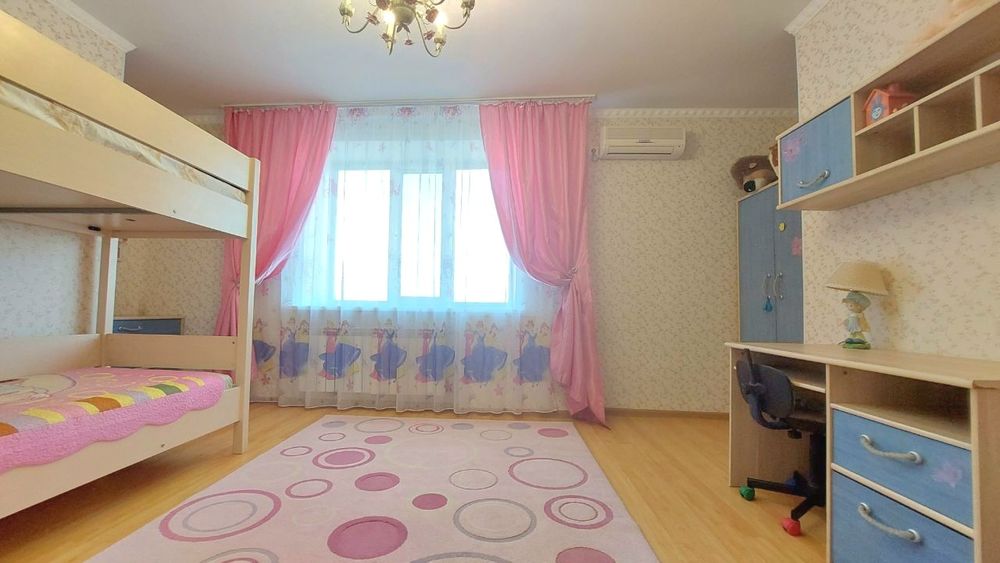 Сдается 4-к. кв. на длит. срок