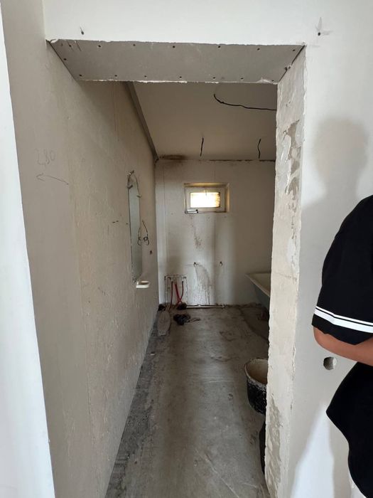 Продаëтся 5/4/5 квартира 77-серия метро Чиланзар