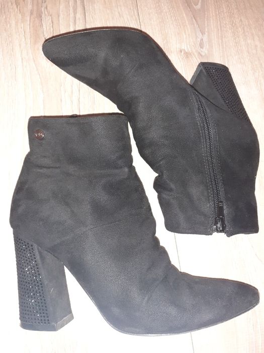 Дамски елегантни боти