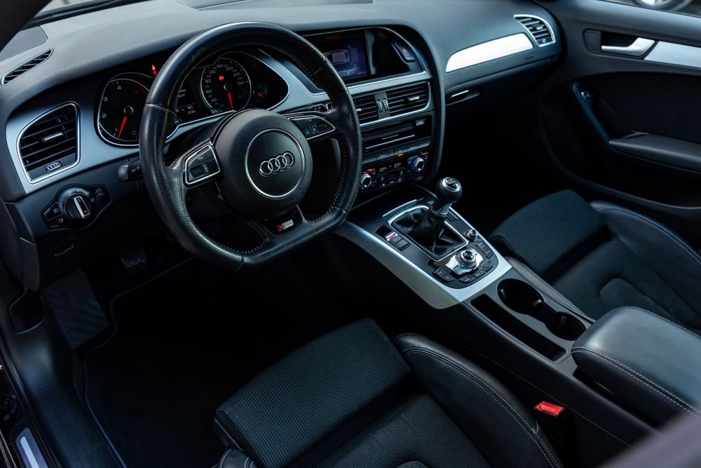 Audi A4 3xS-Line 2015 Quattro 4x4 2.0Diesel 190cp Euro 6 • 12Luni Garantie Motor Cutie si 4X4 • Transport gratuit la domiciliu • Rate • Nr Rosii