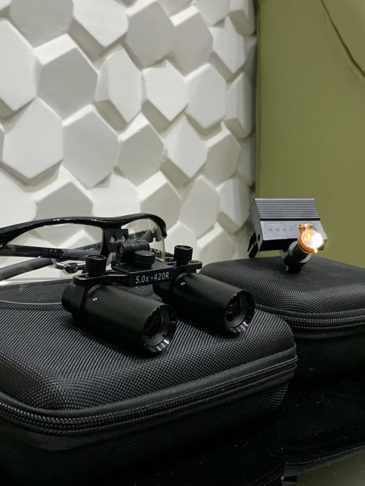 Стоматологические бинокуляры