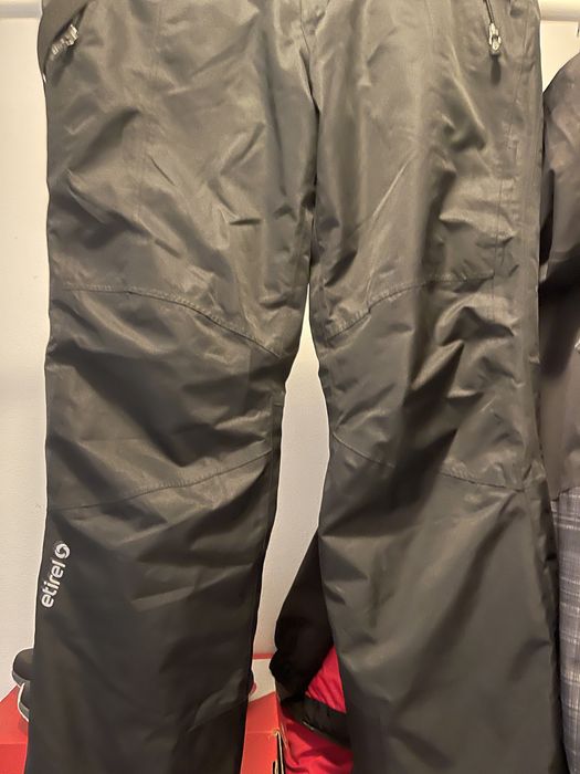 Vand pantaloni ski sau snowboard etirel