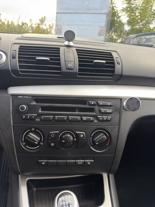 BMW 120i 122hp 2.0i