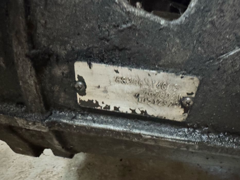 Скоростна кутия Ивеко дейли 2.8 6 скорости/ Iveco Deily 2,8 6S300 03г