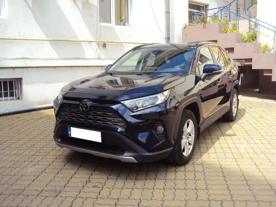 Toyota RAV4 Toyota Rav 4 motorizare 2.0/ 4x4/175 CP fabricație luna noiembrie 2021