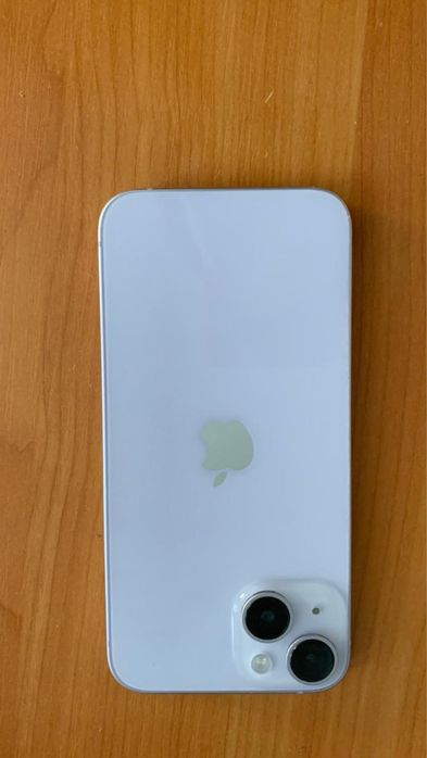 Продам Айфон 14 б/у