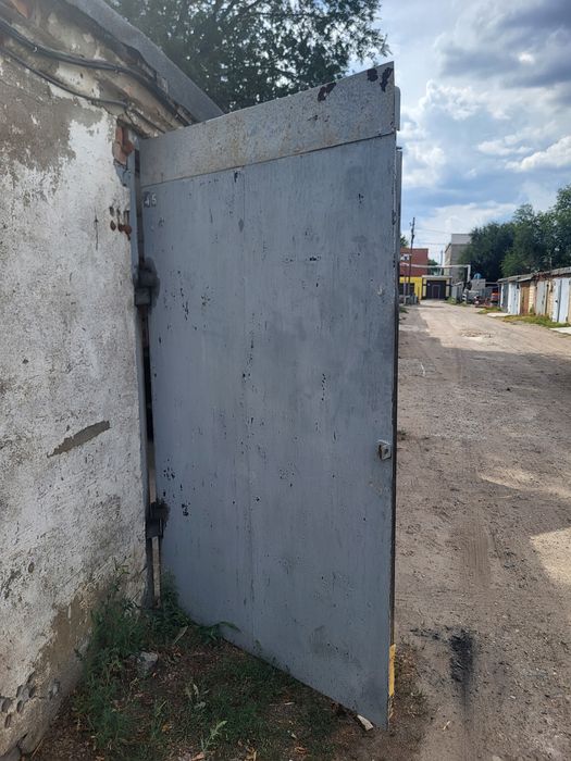 Продаётся гараж,