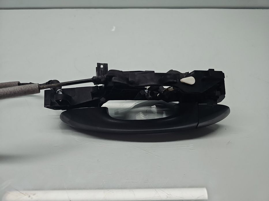 Maner usa dreapta spate Volkswagen Touran (5T1) R-line [Fabr 2015-prez
