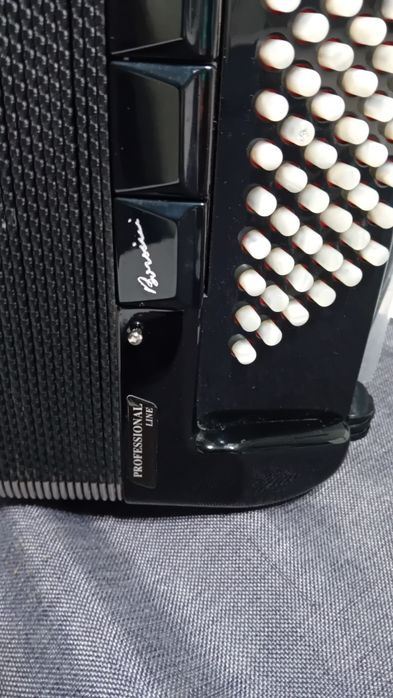 Vind acordeon Borssini Super Star 2+2