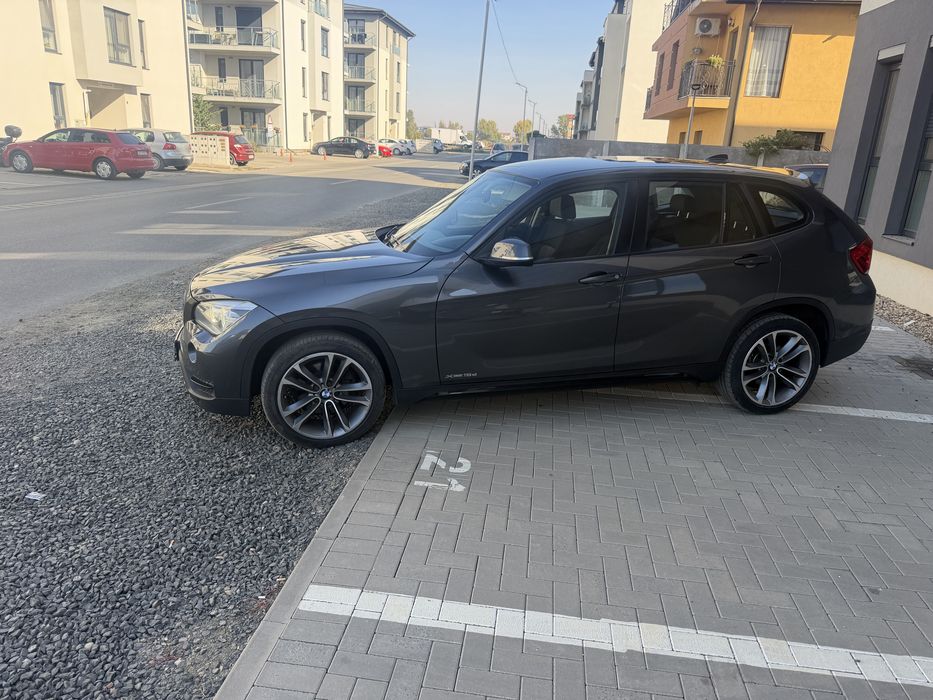 BMW X1 2013 — imagine 2