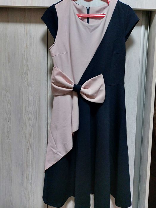 Продаются платья