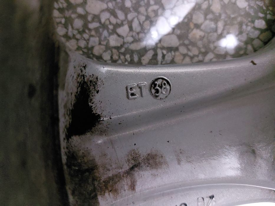 Джанти с гуми R15