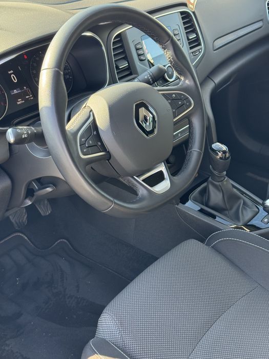 Vând Renault Megane