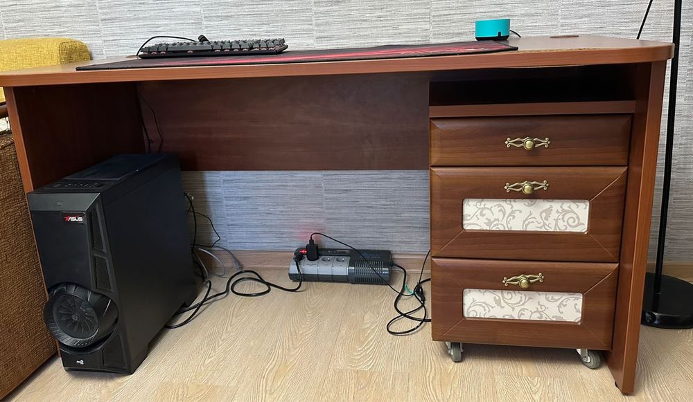 Подростковый гарнитур