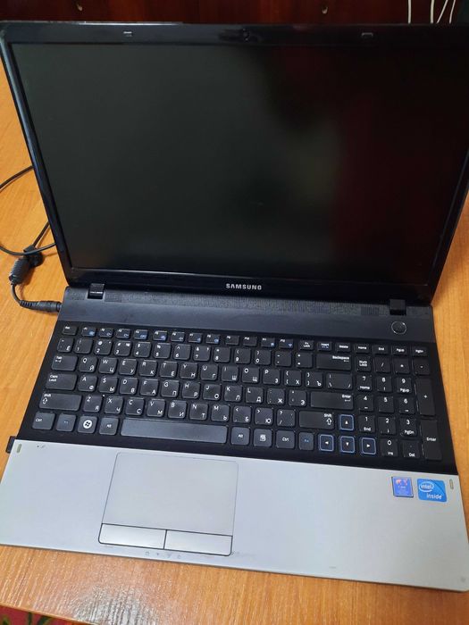 Ноутбук  Самсунг