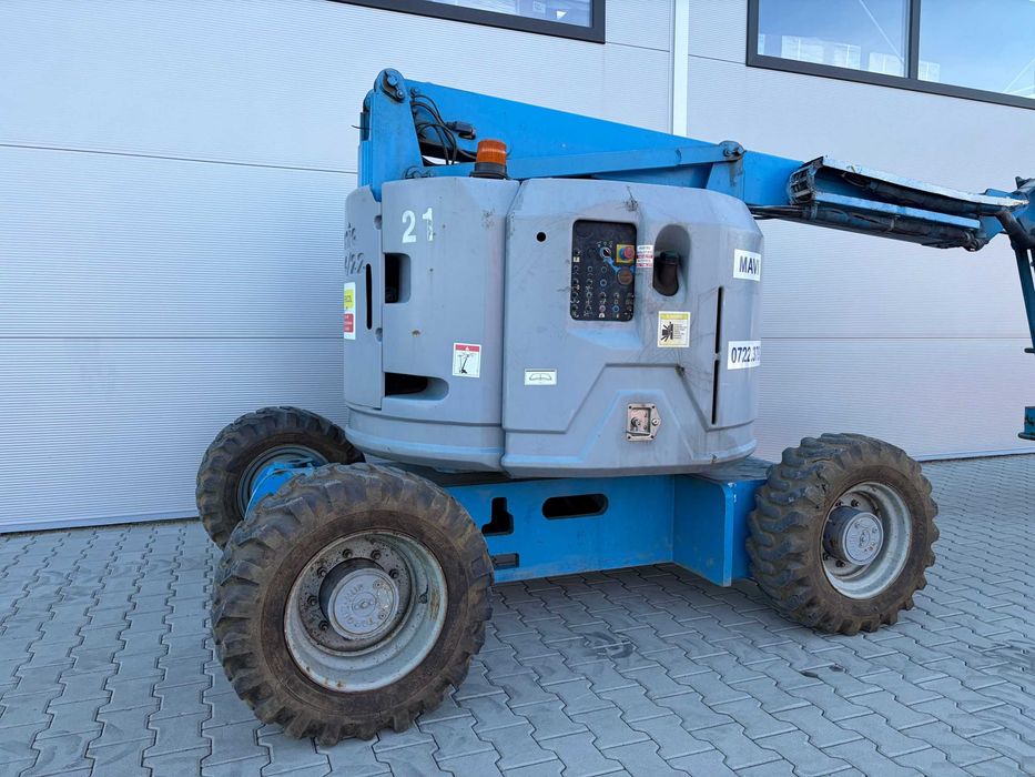 Nacelă articulată Genie Z-34/22 4x4 Diesel | 12 m | ISCIR | 2005
