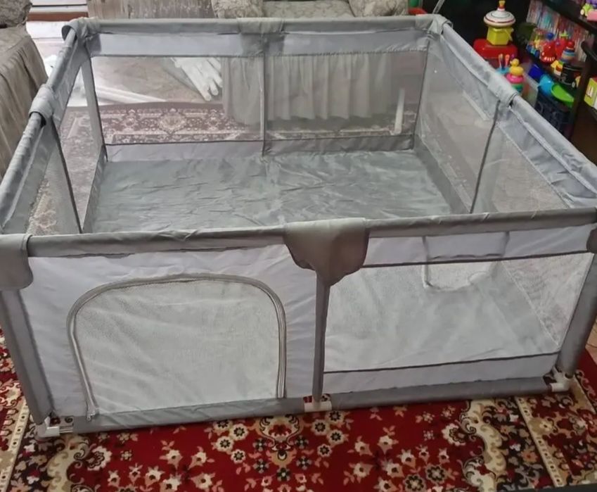 Продам манеж детский