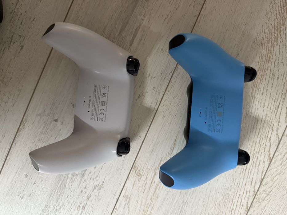 Playstation 5 Standard Edition + 2 Джойстика + EAFC25