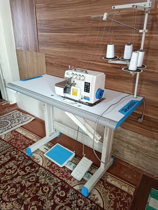 Оверлок Rosew S41-4.