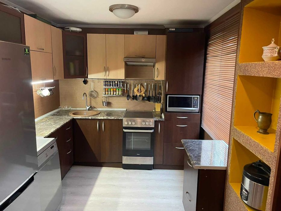 Продам 3х-ком. квартиру